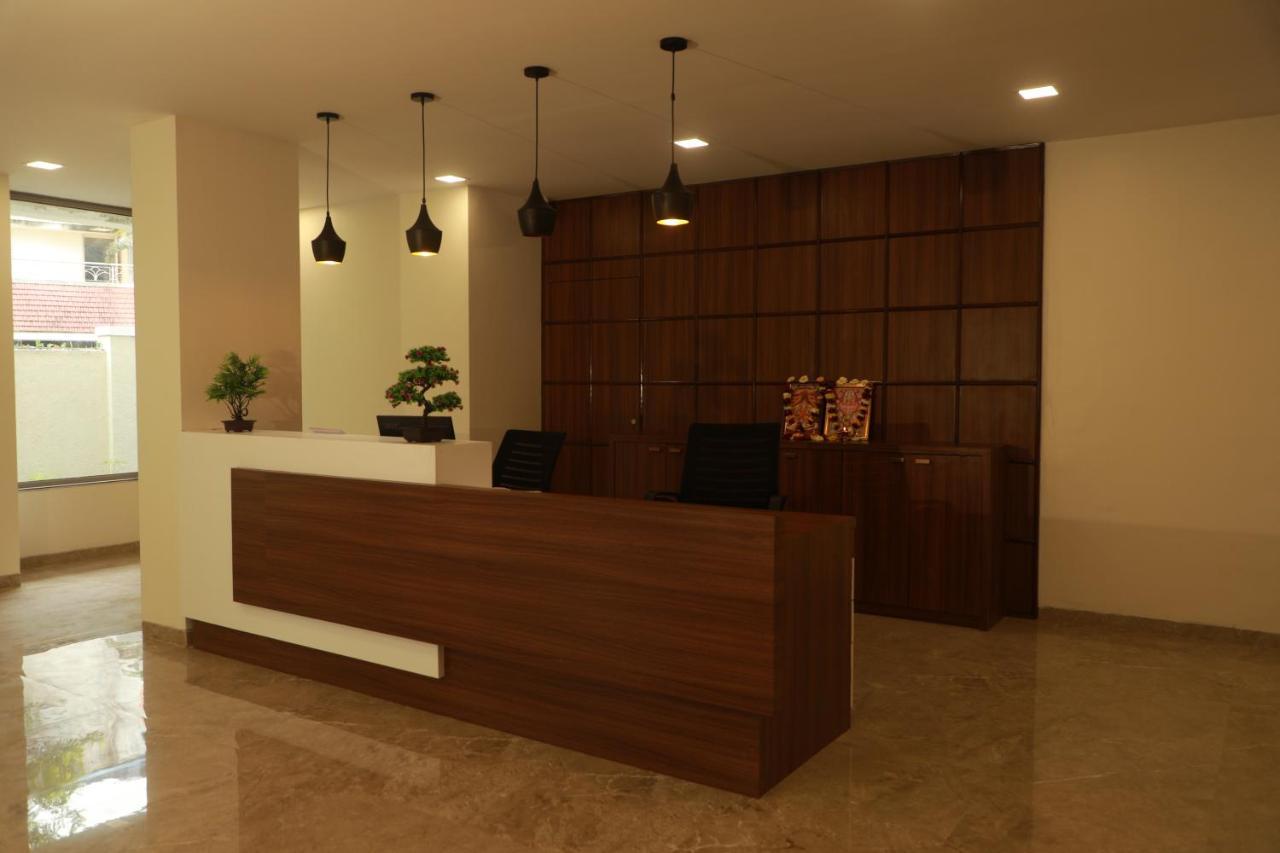 Serenity By Monarch, Baner Pune Méribel Village Extérieur photo